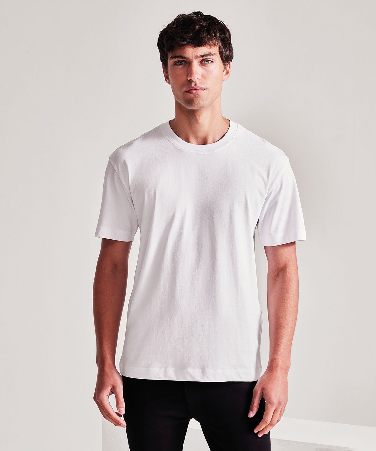 Anthem Heavyweight T-shirt svart