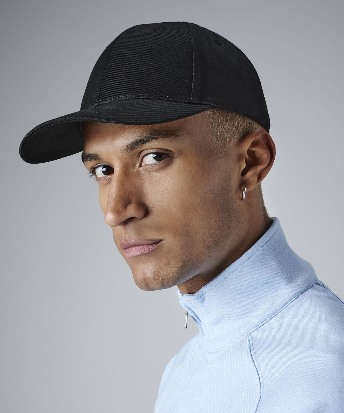 Urbanwear 6-panel Snapback Keps
