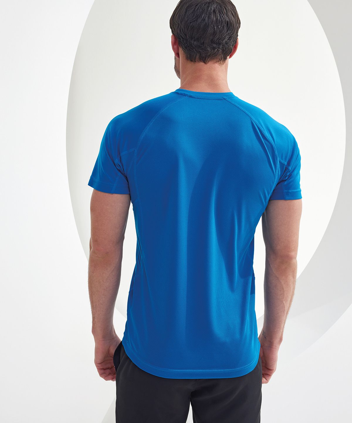 TriDri® Paneelierte Tech T-Shirt schwarz